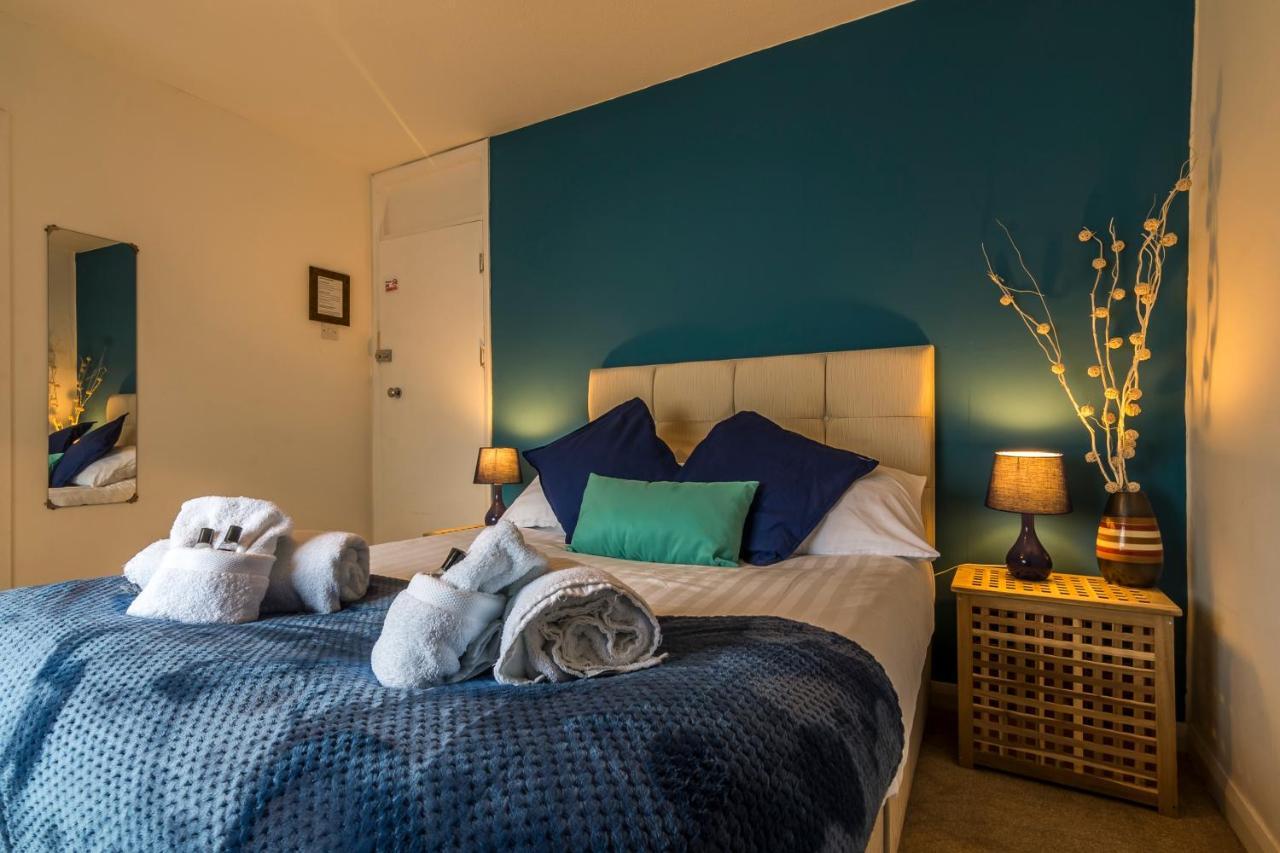 Parsonage Farm Inn Saint Florence エクステリア 写真