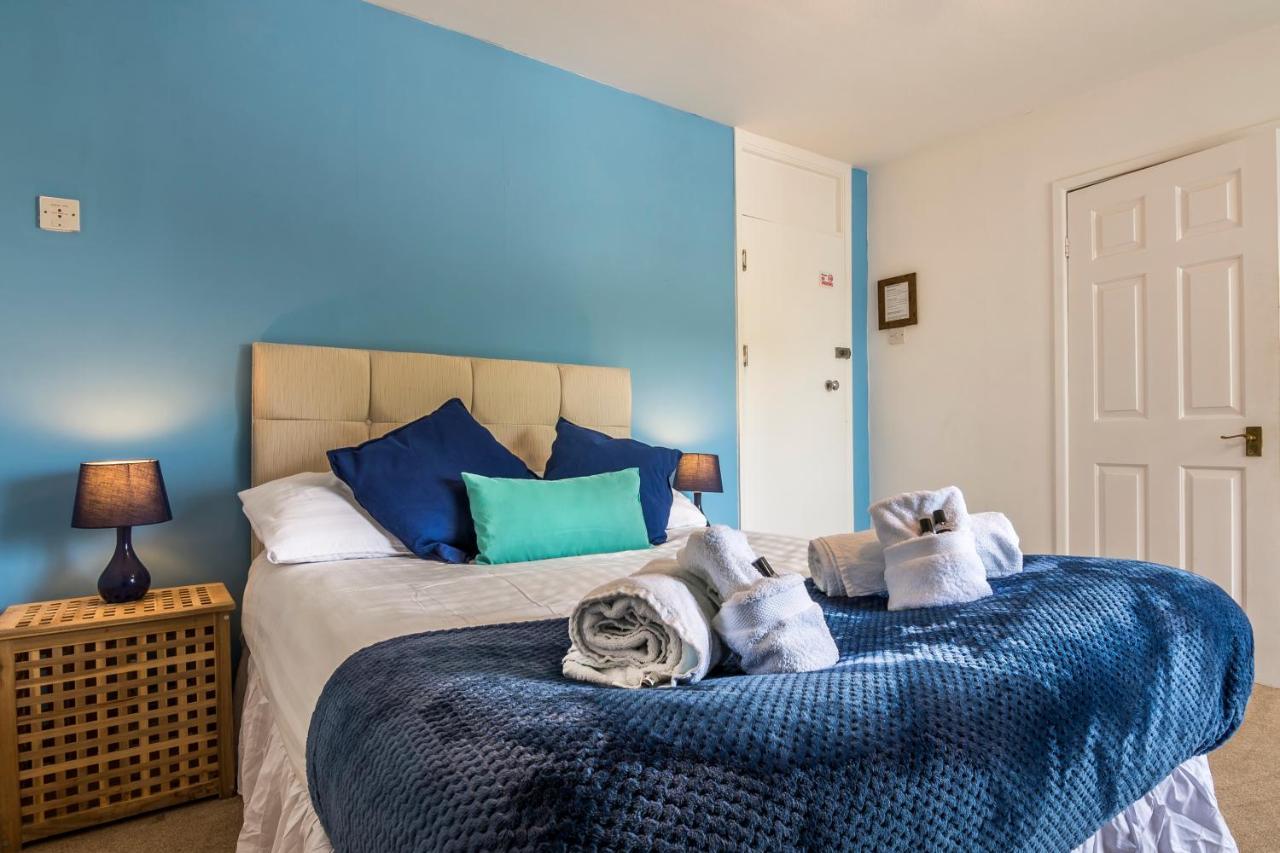 Parsonage Farm Inn Saint Florence エクステリア 写真