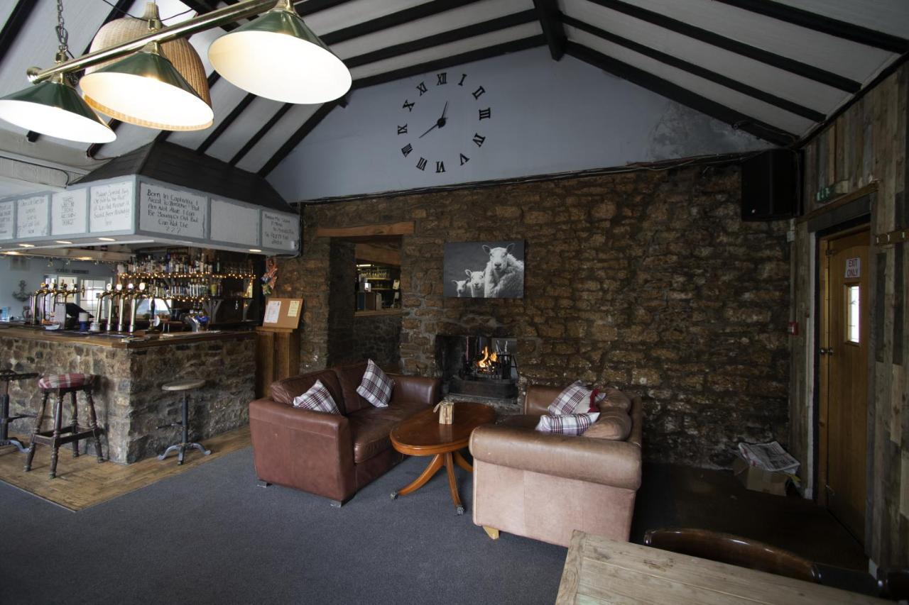 Parsonage Farm Inn Saint Florence エクステリア 写真