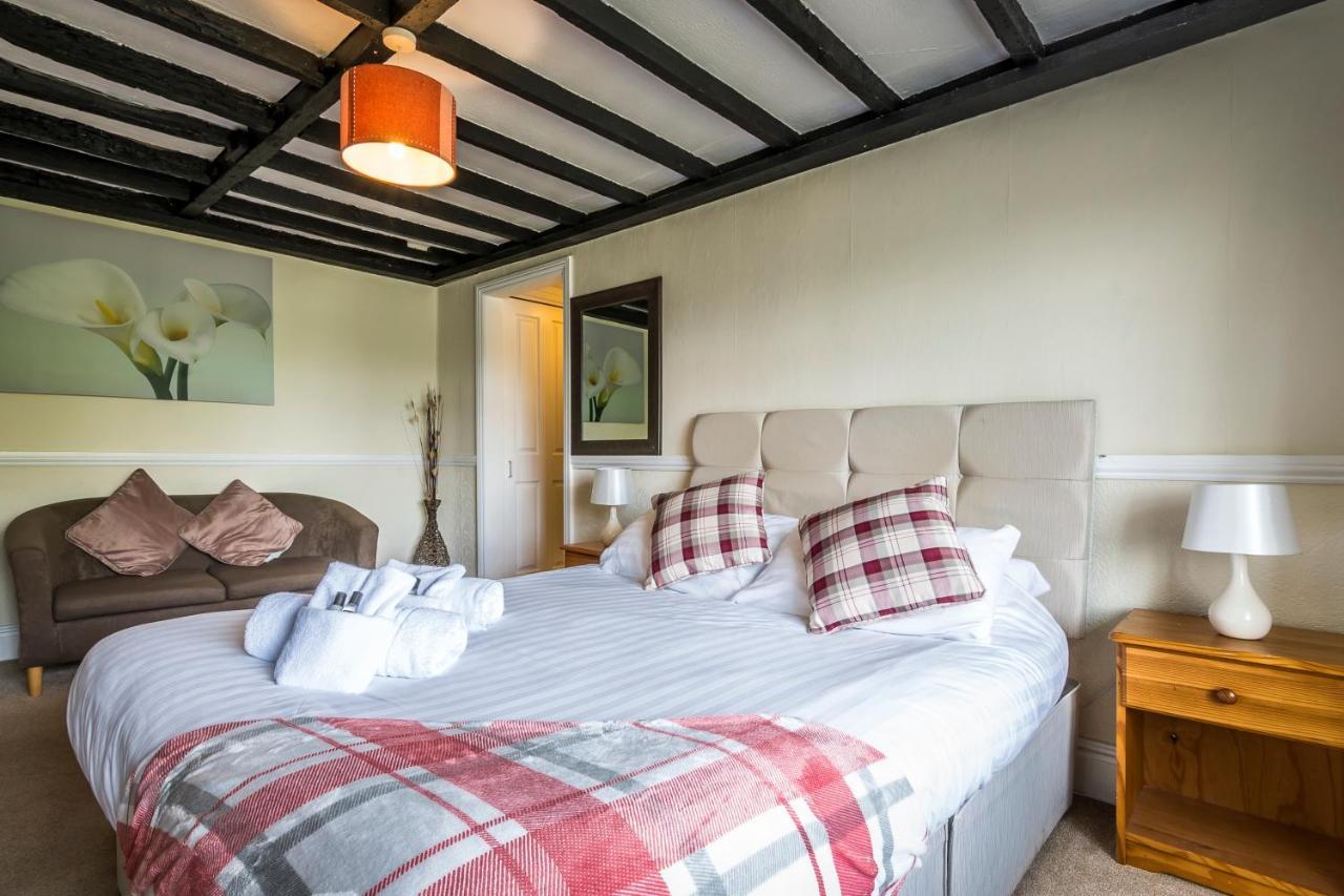Parsonage Farm Inn Saint Florence エクステリア 写真