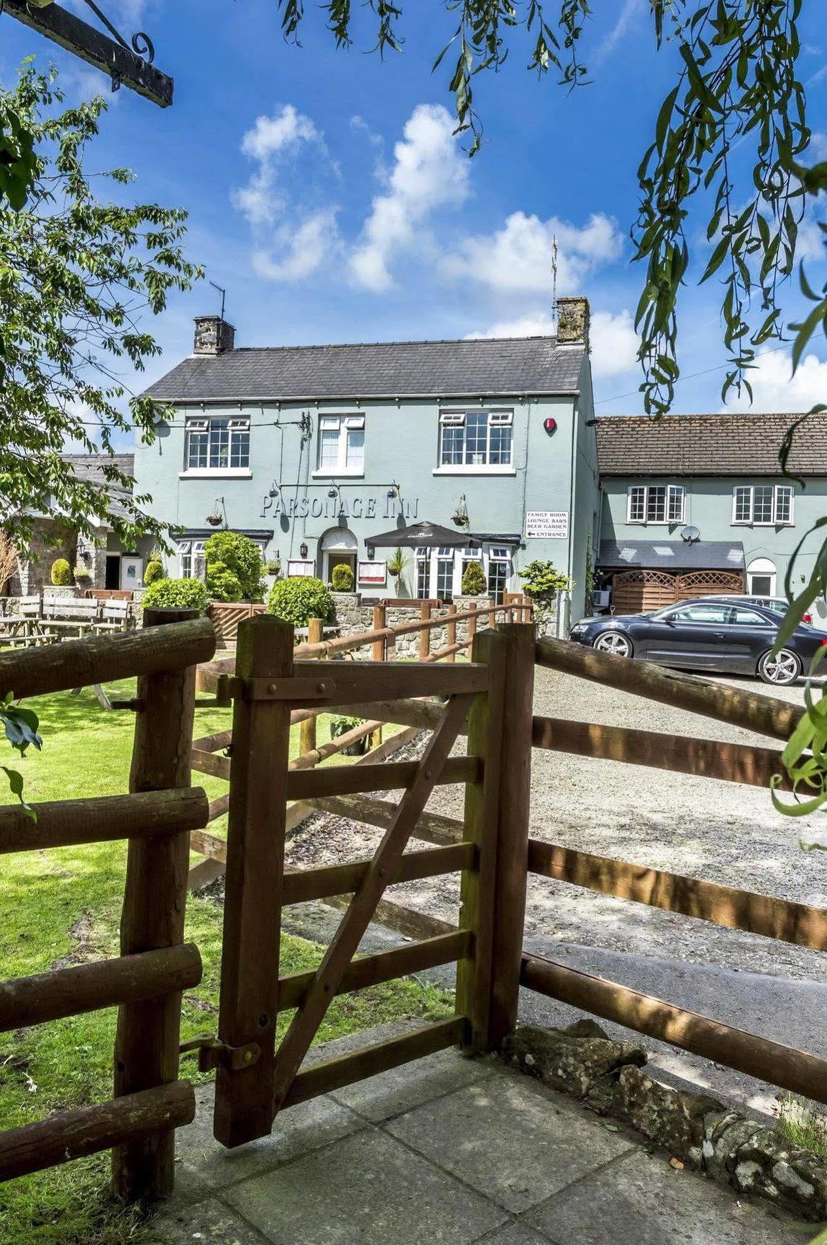Parsonage Farm Inn Saint Florence エクステリア 写真
