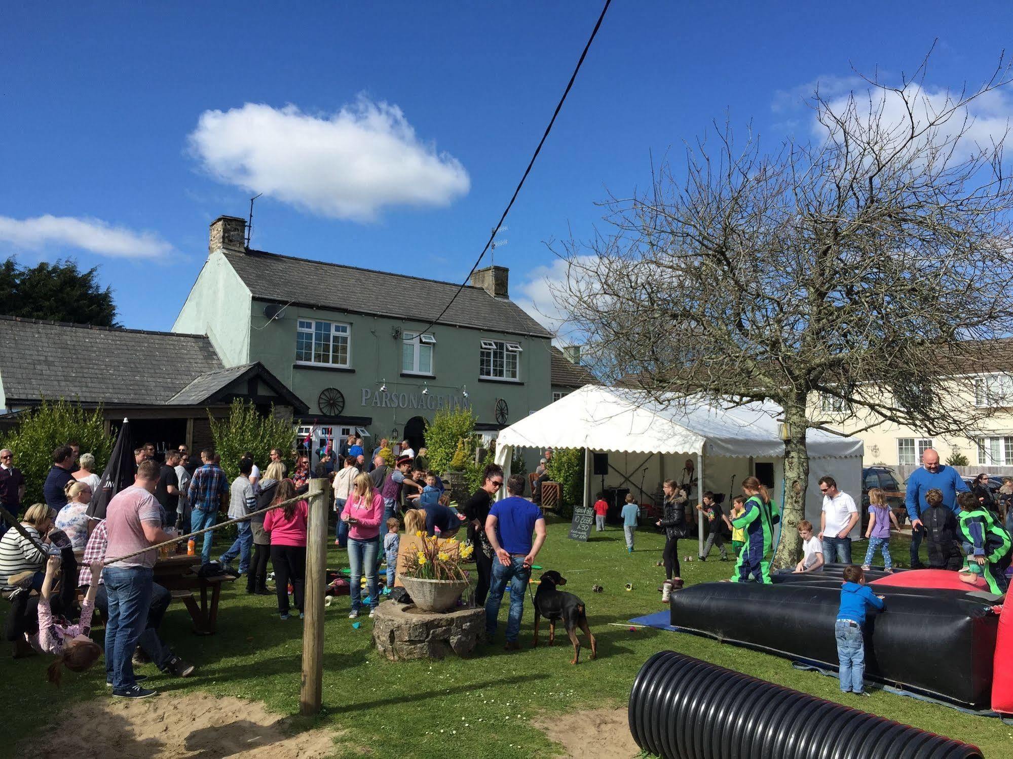Parsonage Farm Inn Saint Florence エクステリア 写真